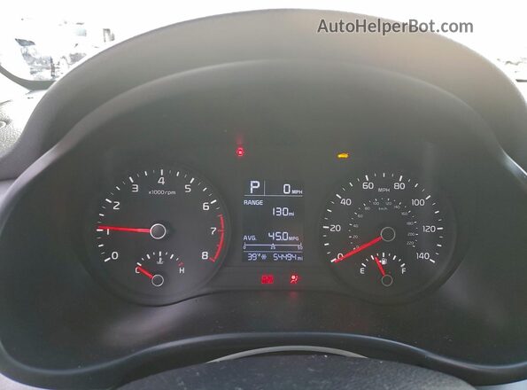 3KPA24AD2NE489488 2022 KIA RIO White Սարքավորումների վահանակի տեսք