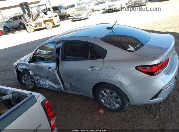 3KPA24AD2PE615805 2023 KIA RIO Silver 