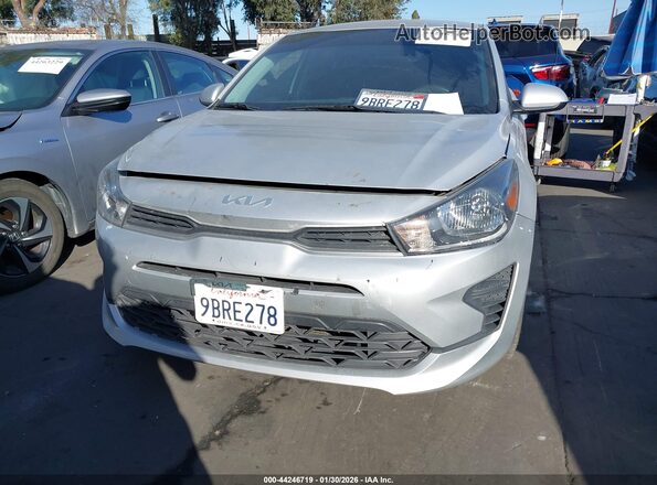 3KPA24AD4NE486141 2022 KIA RIO Silver Սարքավորումների վահանակի տեսք