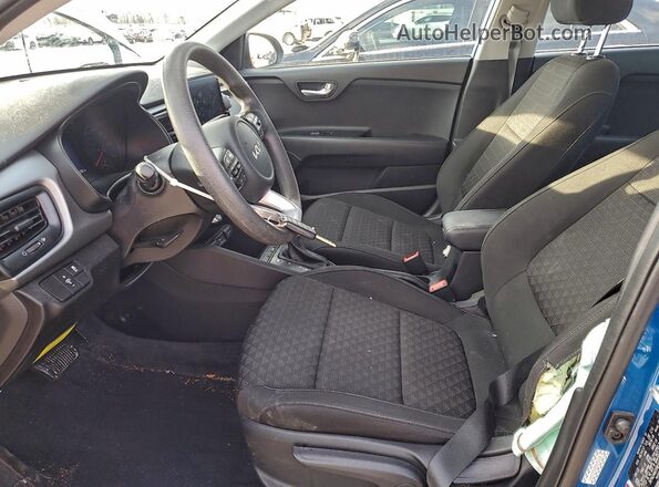 3KPA24AD5NE474497 2022 KIA RIO Blue წინა სალონის ხედი