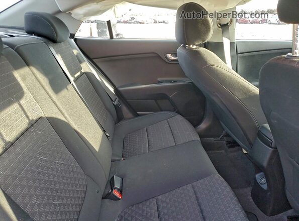3KPA24AD5NE474497 2022 KIA RIO Blue უკანა სავარძლების ხედი