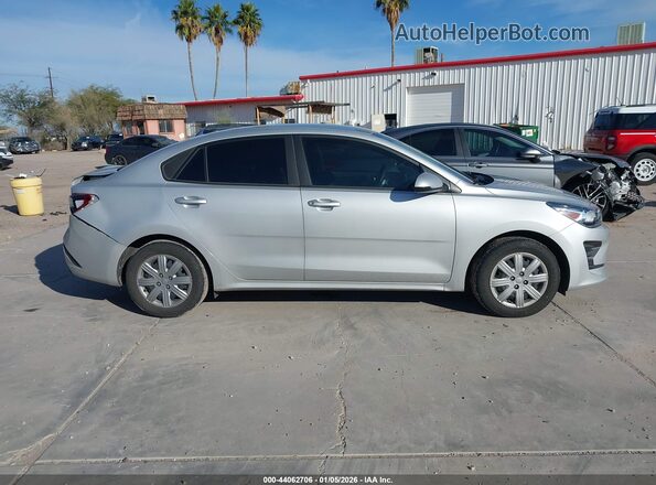 3KPA24AD6PE610672 2023 KIA RIO Silver უკანა სალონის ხედი