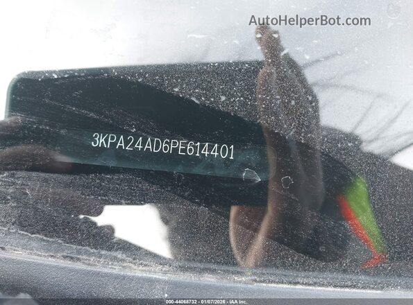 3KPA24AD6PE614401 2023 KIA RIO Silver 