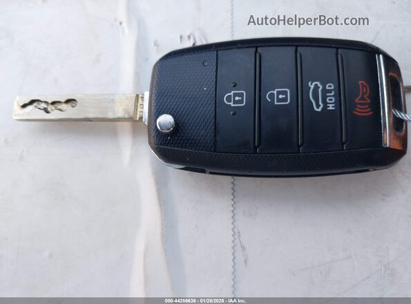 3KPA25AD8LE313645 2020 KIA RIO 5-DOOR Gray Առջևի վահանակի տեսք