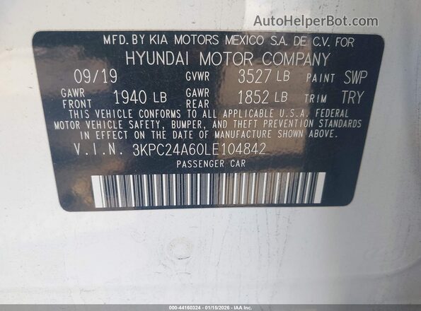 3KPC24A60LE104842 2020 HYUNDAI ACCENT White Widok komory silnika