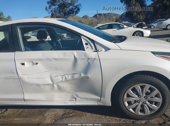 3KPC24A60LE104842 2020 HYUNDAI ACCENT White Widok z przodu