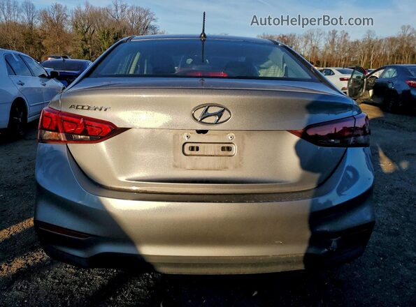 3KPC24A64NE155019 2022 HYUNDAI ACCENT Серебряный Вид сзади