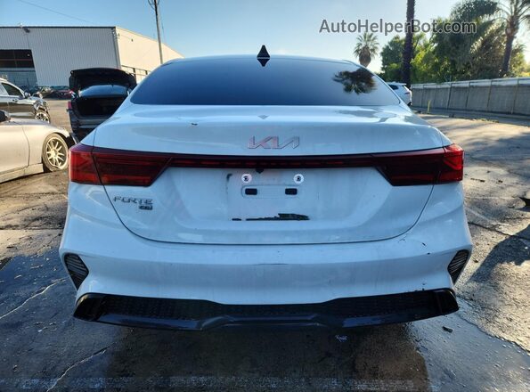 3KPF24AD0NE448010 2022 KIA FORTE White 