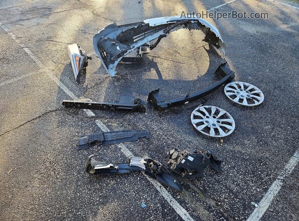 3KPF24AD0NE448010 2022 KIA FORTE White Вид підкапотного простору