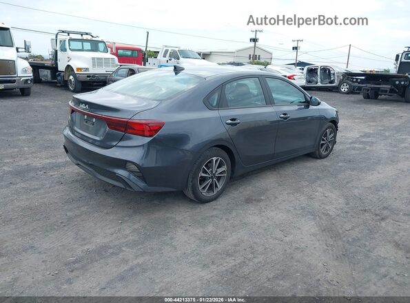3KPF24AD2PE690882 2023 KIA FORTE Gray Trasero derecho