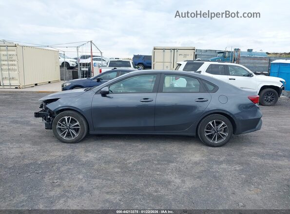 3KPF24AD2PE690882 2023 KIA FORTE Gray 