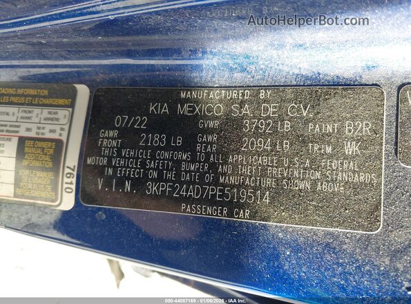 3KPF24AD7PE519514 2023 KIA FORTE Blue Widok komory silnika