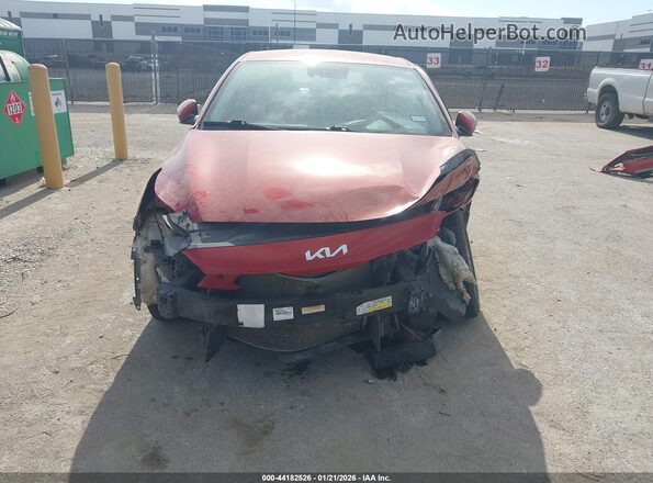 3KPF24AD8RE725671 2024 KIA FORTE Orange Vista interior trasera
