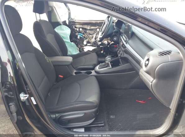 3KPF24AD9RE811622 2024 KIA FORTE Black Вид салону спереду