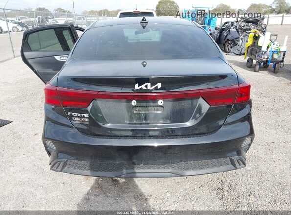 3KPF24AD9RE811622 2024 KIA FORTE Black 