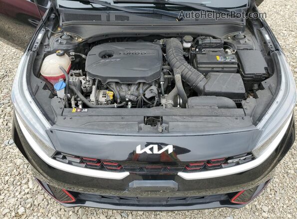 3KPF44AC2NE437186 2022 KIA FORTE Black Вид задньої частини салону