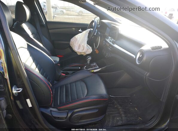 3KPF44AC8LE155549 2020 KIA FORTE Black Սալոնի դիմացի տեսք