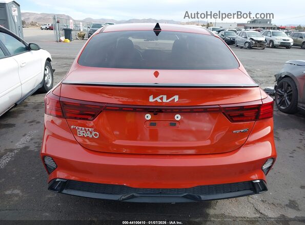 3KPF54AD2NE486328 2022 KIA FORTE Orange 