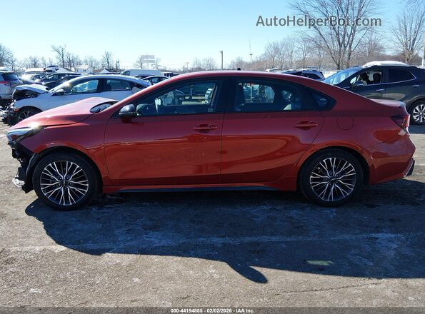 3KPF54AD3RE736410 2024 KIA FORTE Оранжевый Панорамный вид салона 360°