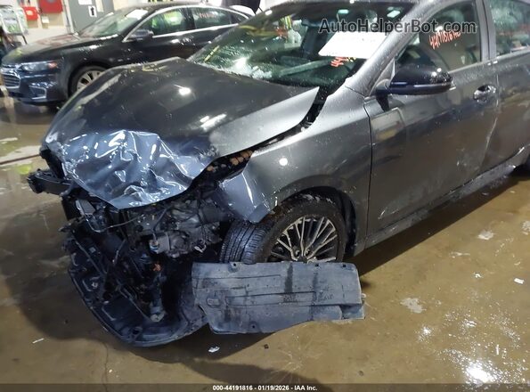 3KPF54AD4RE822793 2024 KIA FORTE Silver Vista frontal