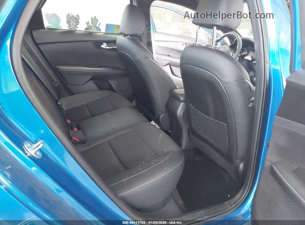 3KPF54AD5PE652425 2023 KIA FORTE Blue Вид наклейки з VIN-кодом