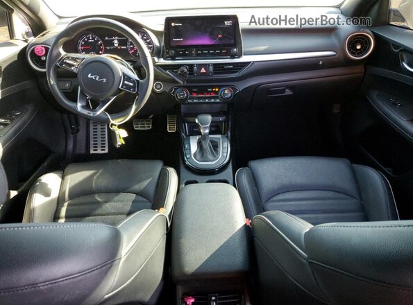 3KPF54AD8NE426845 2022 KIA FORTE White წინა პანელის ხედი