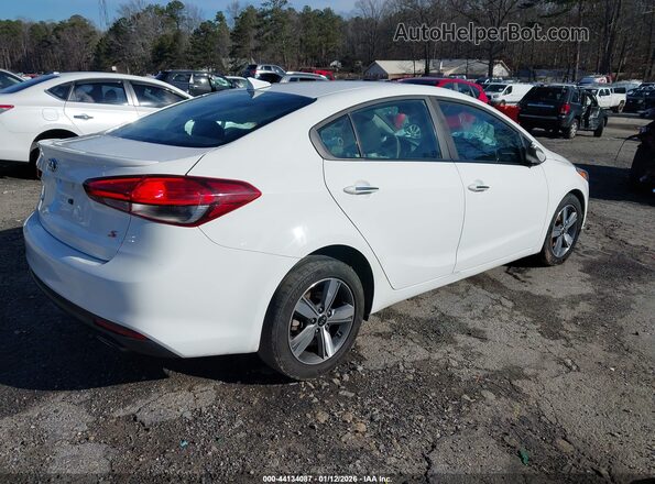 3KPFL4A76JE243812 2018 KIA FORTE White Задня права чверть