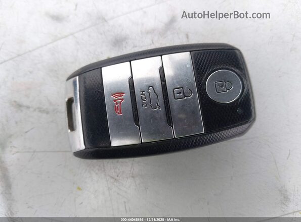 3KPFN5A38HE065134 2017 KIA FORTE Gray 