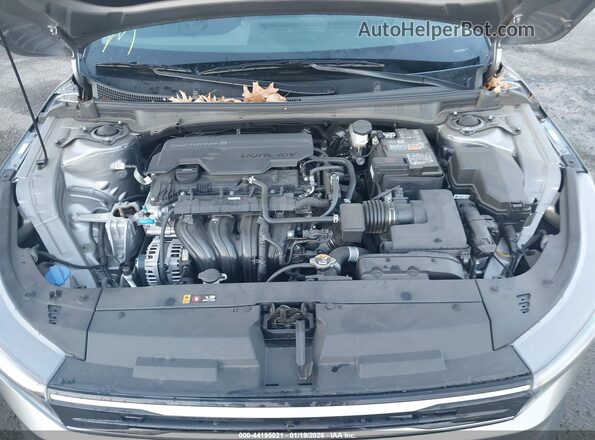 3KPFT4DE8SE005469 2025 KIA K4 Gray 