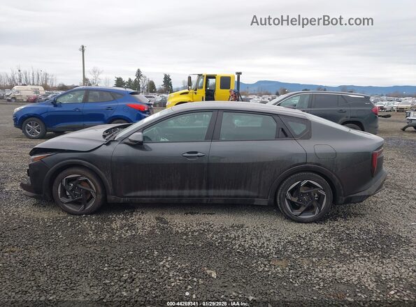 3KPFU4DE2SE003228 2025 KIA K4 Black 360 interior view