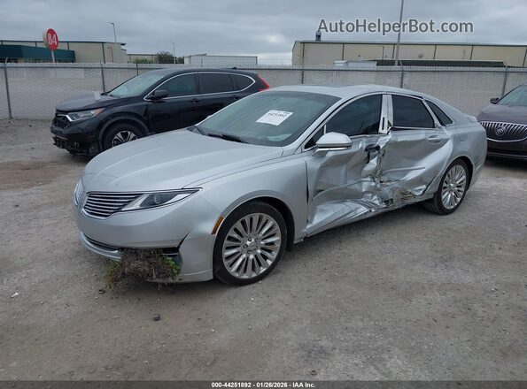 3LN6L2G98GR610610 2016 LINCOLN MKZ Silver 