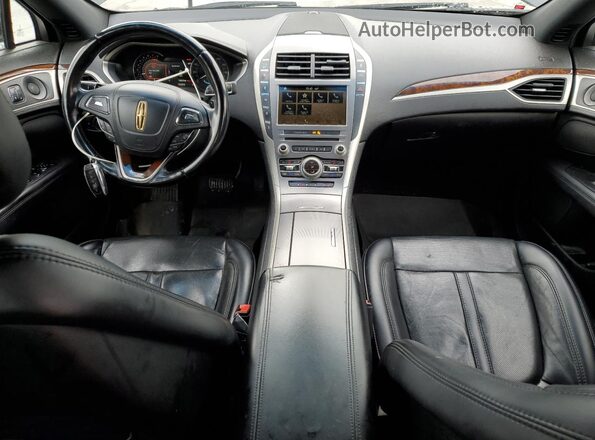 3LN6L5F95JR614608 2018 LINCOLN MKZ Black Vista del salpicadero