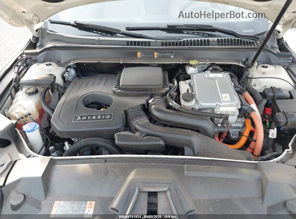 3LN6L5LU0JR628148 2018 LINCOLN MKZ HYBRID Beige Rear view