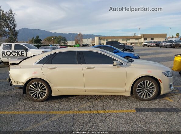 3LN6L5LU0JR628148 2018 LINCOLN MKZ HYBRID Beige 360 interior view