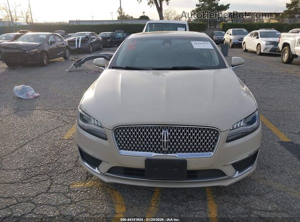 3LN6L5LU0JR628148 2018 LINCOLN MKZ HYBRID Beige Rear interior view