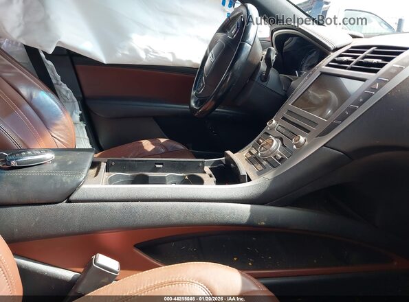 3LN6L5MU7HR630357 2017 LINCOLN MKZ HYBRID White Вид салону спереду