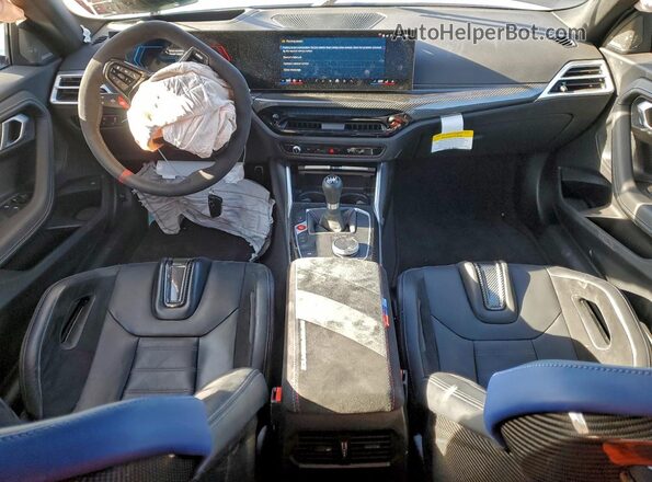 3MF23DM06S8F69961 2025 BMW M2 Blue Вид панелі приладів