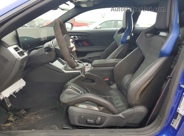 3MF23DM06S8F69961 2025 BMW M2 Blue Вид салону спереду
