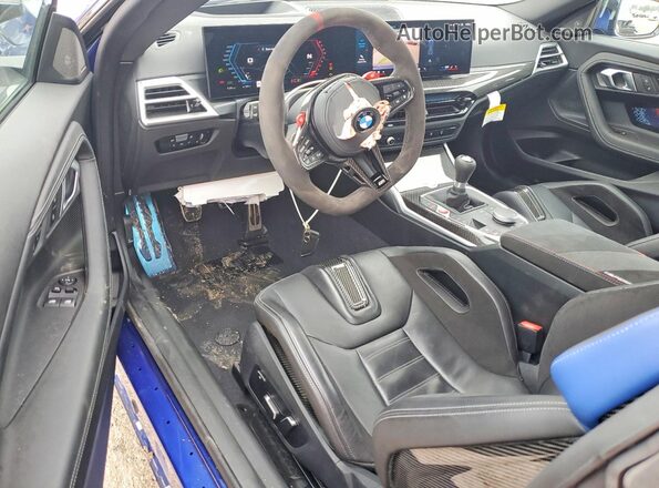 3MF23DM06S8F69961 2025 BMW M2 Blue Вид панелі приладів