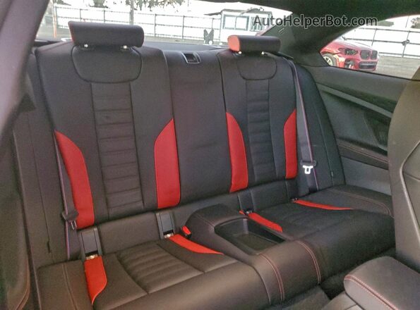 3MF23DM08S8F80816 2025 BMW M2 Gray უკანა სავარძლების ხედი
