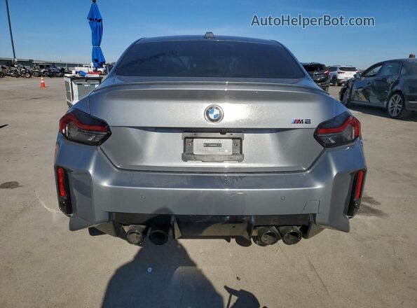 3MF23DM09S8F00780 2025 BMW M2 Silver Rear view