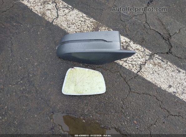 3MF23DM0XS8F81417 2025 BMW M2 Gray Instrument cluster view