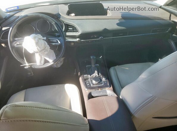 3MVDMADL1MM318727 2021 MAZDA CX-30 White Առջևի վահանակի տեսք