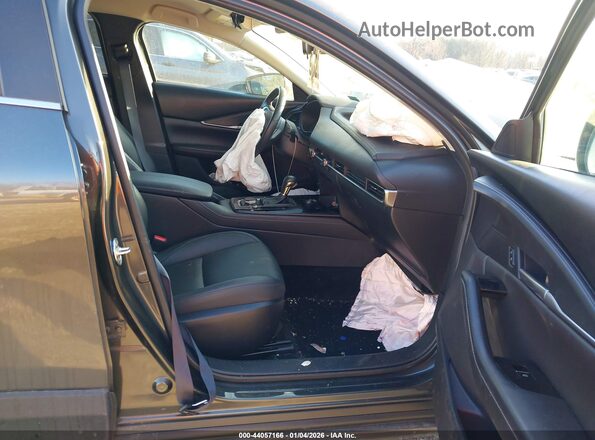 3MVDMBBM4RM630663 2024 MAZDA CX-30 Gray Front interior view