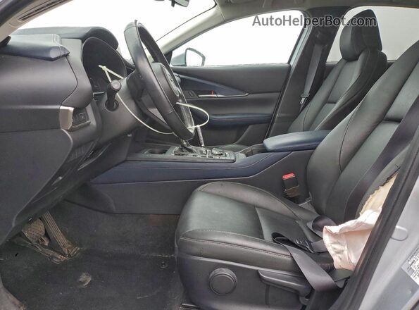 3MVDMBCL1LM132143 2020 MAZDA CX-30 Silver Widok wnętrza z przodu