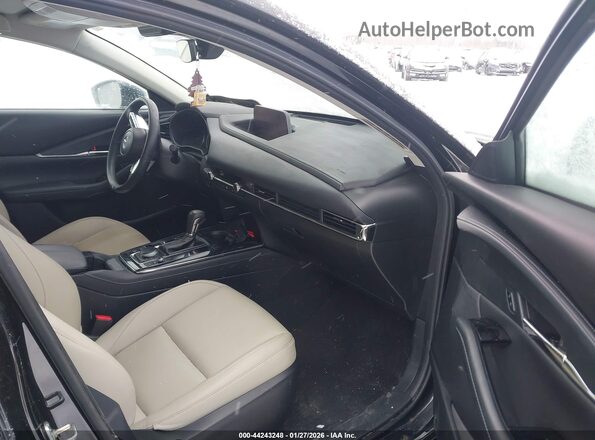 3MVDMBCL1NM424944 2022 MAZDA CX-30 Black Widok wnętrza z przodu