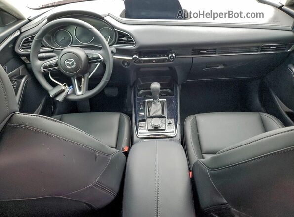 3MVDMBCMXSM856811 2025 MAZDA CX-30 Maroon Вид панелі приладів
