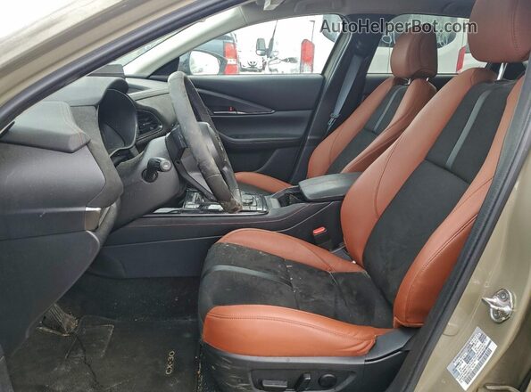 3MVDMBXY2RM645710 2024 MAZDA CX-30 Green წინა სალონის ხედი