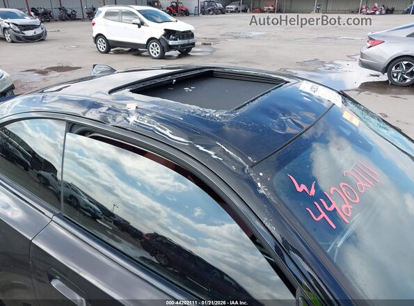 3MW23CM03N8C40620 2022 BMW 2 SERIES Black Սարքավորումների վահանակի տեսք