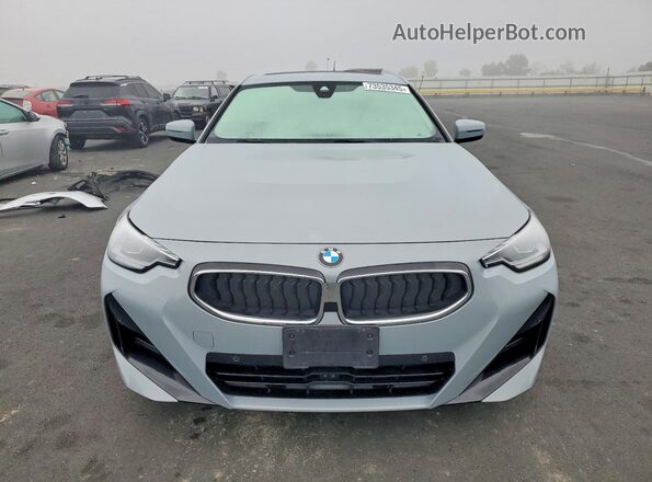 3MW23CM06P8D29570 2023 BMW 2 SERIES Gray Widok z przodu